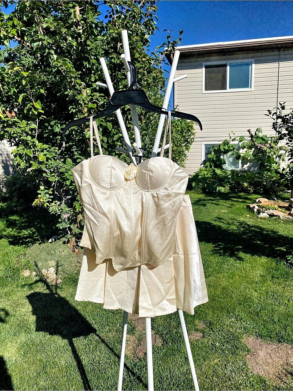 Cream Skirt Set New